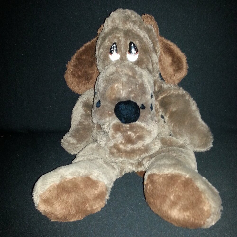 VTG Animal Playthings Inc Bloodhound Dog Kennel Club Brown Plush Stuffed Animal